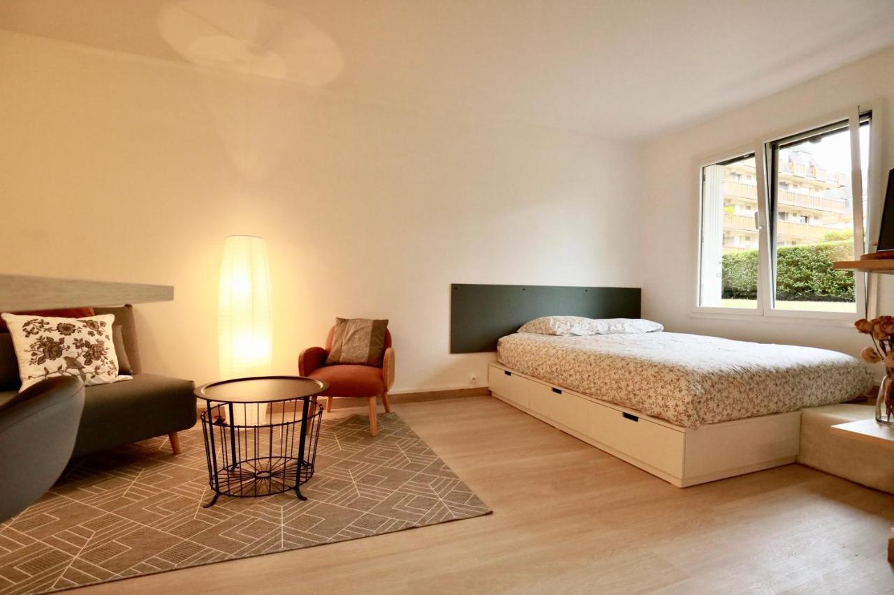 Studio Royal De La Plage Deauville Buitenkant foto